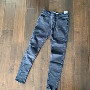 Levi dark wash